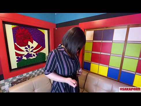 ❤️ Japanese cutie met groot tiete masturbeer met seksspeelgoed en kry 'n orgasme. Sy praat in 'n onderhoud oor haar fokken ervaring. Groot tiete en harige poes wat hard kreun. Osakaporn ️❌ Gehalte-seks by ons af.fulldesisex.ru ❌️