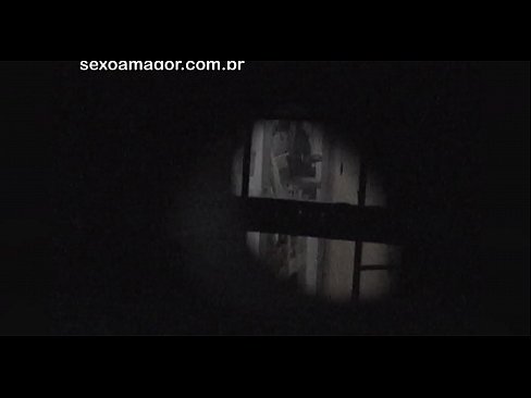 ❤️ Blondie word in die geheim video-opgeneem deur 'n buurtvoyeur wat agter hol bakstene versteek is ️❌ Gehalte-seks by ons af.fulldesisex.ru ❌️